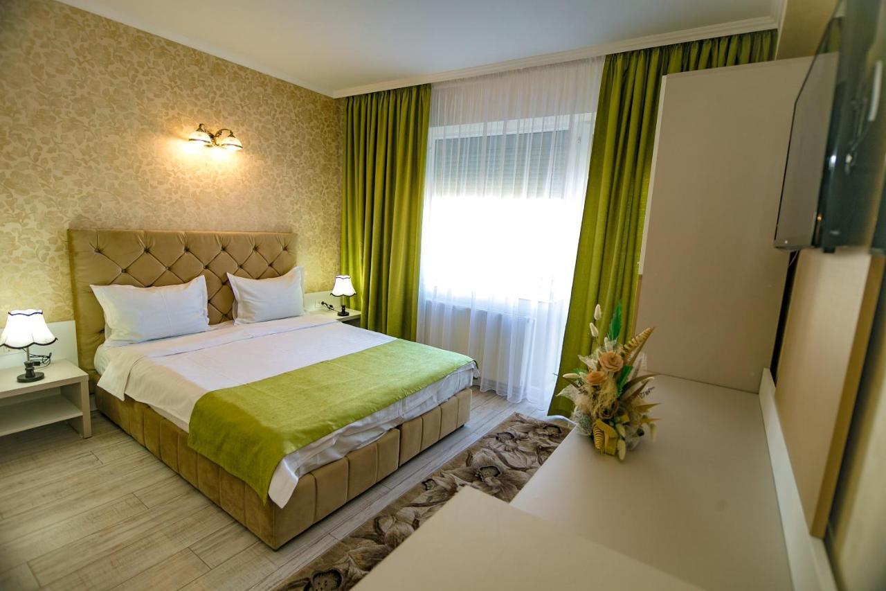 Floare De Iris Otel Vama Veche Dış mekan fotoğraf