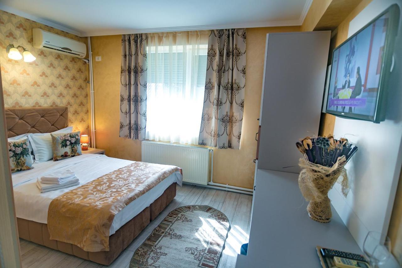 Floare De Iris Otel Vama Veche Dış mekan fotoğraf