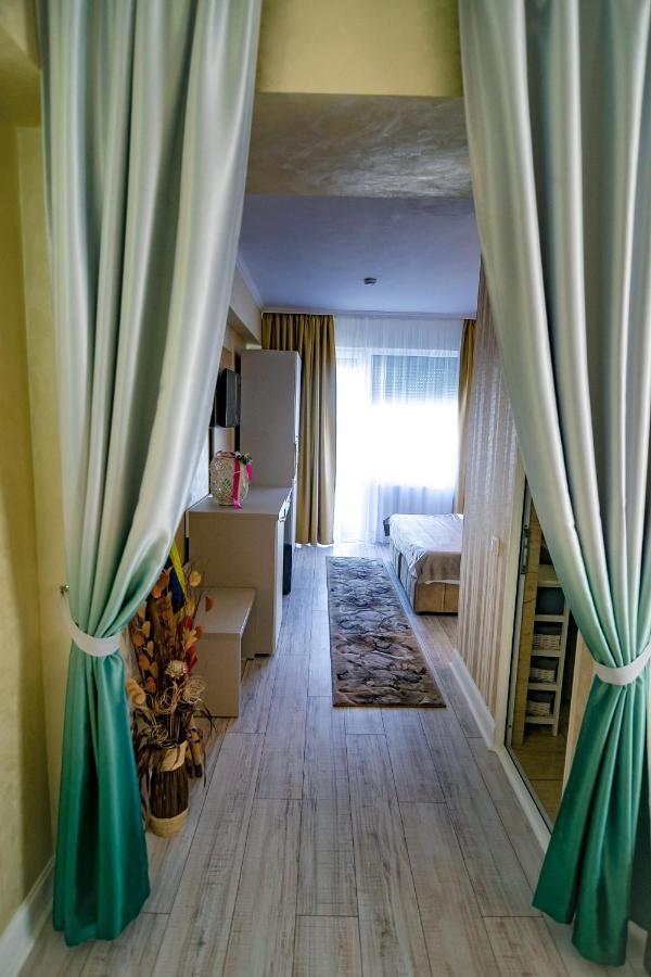 Floare De Iris Otel Vama Veche Dış mekan fotoğraf