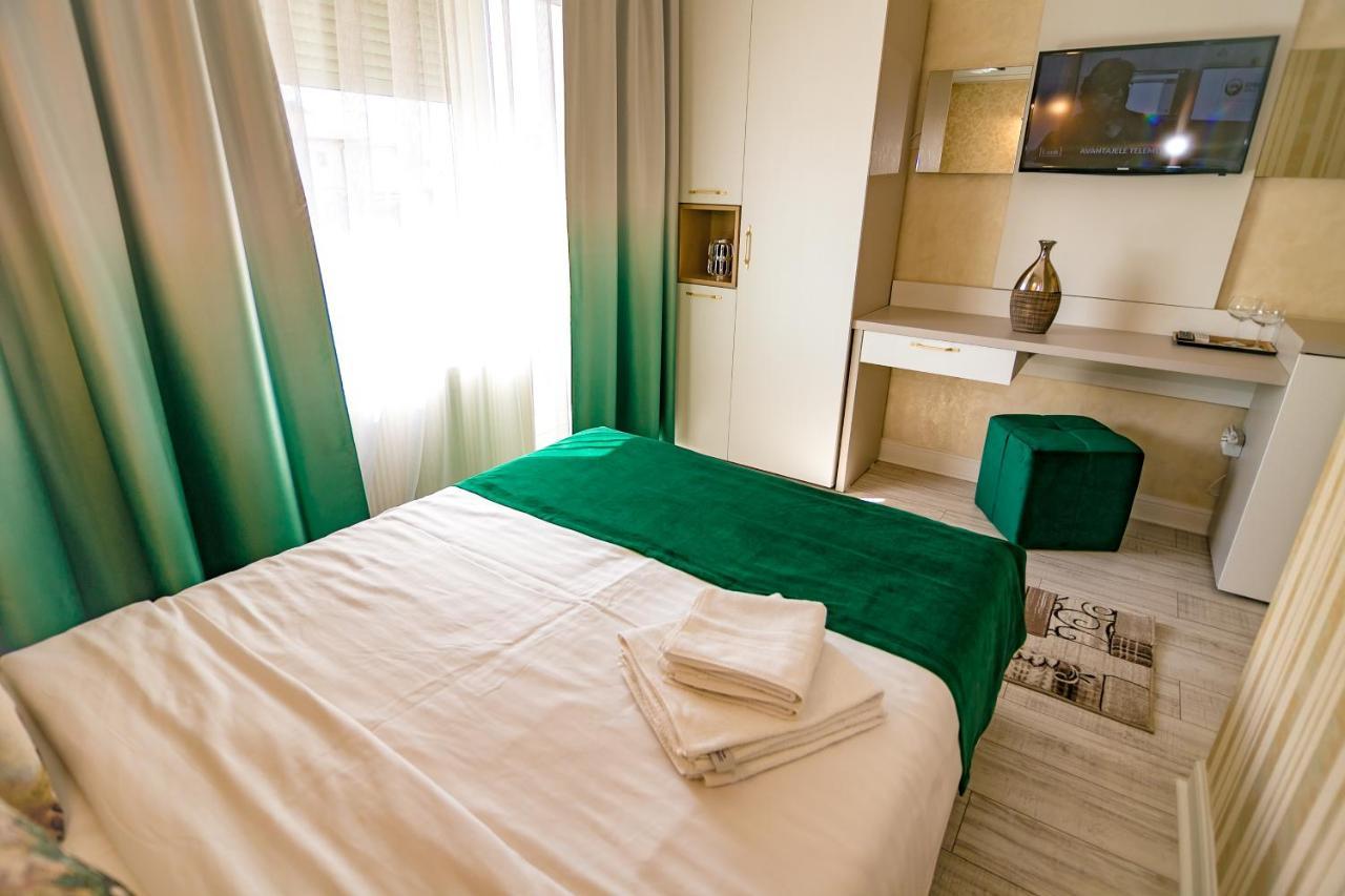 Floare De Iris Otel Vama Veche Dış mekan fotoğraf